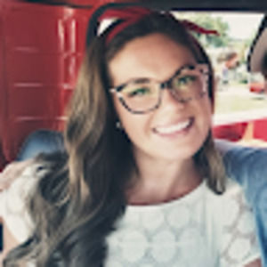 Meet your Posher, Dakota